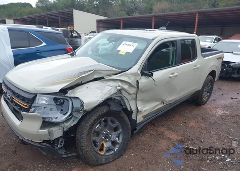 2025 Ford Maverick Tremor z USA, uszkodzony, nr VIN 3FTTW8NAXSRA33280